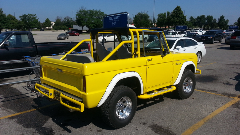 Illustration for article titled Bronco @ Wal-Mart